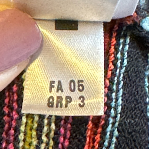 St John Sport Santana Knit Sweater M Mock Neck Sleeveless Y2K Multicolor Crop - Picture 11 of 12